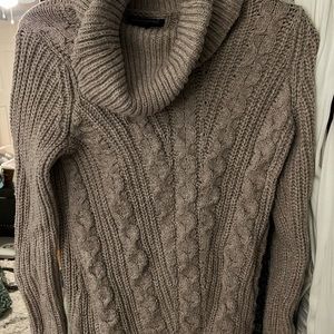 Banana Republic chunky cable sweater